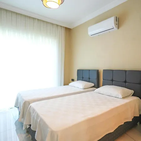 Albatross فيلة أورتاجا